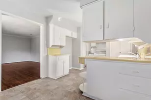 6520 St Moritz Ave, Dallas, TX 75214 - Photo 14