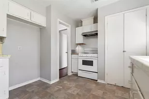 6520 St Moritz Ave, Dallas, TX 75214 - Photo 20