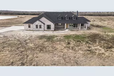 4112 County Road 1098, Celeste, TX 75423 - Photo 4