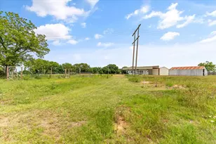 800 Spring Hill, Aubrey, TX 76227 - Photo 18