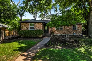 2371 Chart Dr, Dallas, TX 75228 - Photo 2