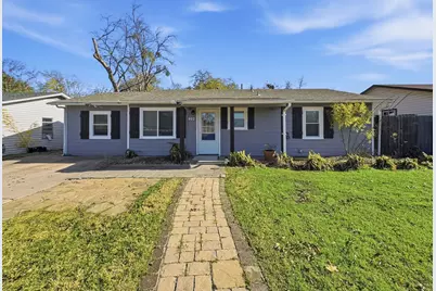 602 N Ector Drive, Euless, TX 76039 - Photo 1