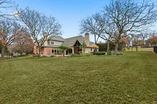 3011 High Point Dr, Flower Mound, TX 75022 - Photo 10