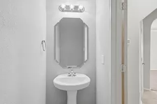 2124 Sweetwood Dr, Fort Worth, TX 76131 - Photo 10