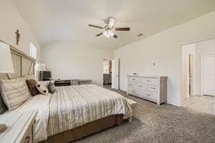 11301 Summer Rain Blvd, Aubrey, TX 76227 - Photo 18