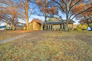 618 Green Hills Ct, Duncanville, TX 75137 - Photo 4