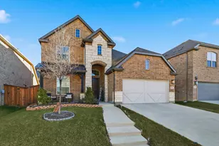 321 Corral Acres Way, Fort Worth, TX 76120 - Photo 2