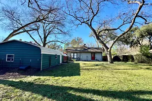 218 Elm Dr, Terrell, TX 75160 - Photo 22