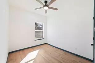 801 E Brown St, Ennis, TX 75119 - Photo 14