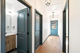 801 E Brown St, Ennis, TX 75119 - Photo 12