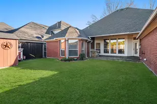 3923 Belton Dr, Dallas, TX 75287 - Photo 28