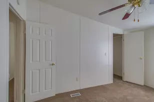 6527 Blue Water Ct, Granbury, TX 76049 - Photo 16