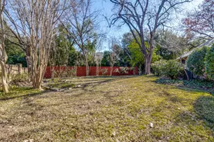 14109 Rocksprings Ct, Dallas, TX 75254 - Photo 32