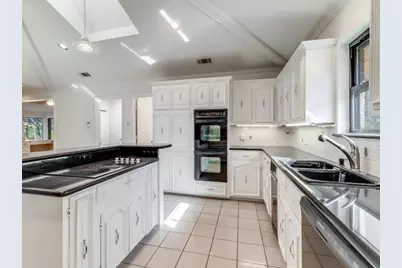 14109 Rocksprings Court, Dallas, TX 75254 - Photo 8