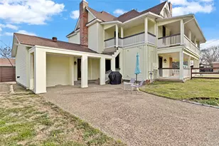 304 N Church St, Pilot Point, TX 76258 - Photo 40