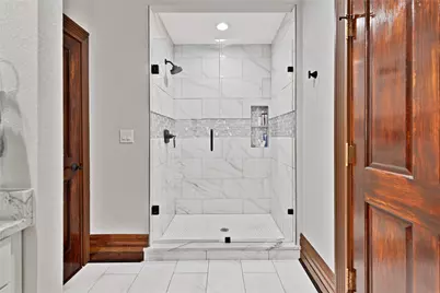 304 N Church Street, Pilot Point, TX 76258 - Photo 22