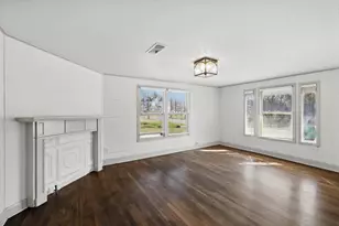 932 N Woods St, Sherman, TX 75092 - Photo 10