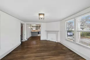 932 N Woods St, Sherman, TX 75092 - Photo 8