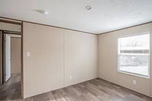 2013 Spring Ct, Azle, TX 76020 - Photo 24