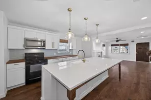 1219 S Waverly Dr, Dallas, TX 75208 - Photo 2