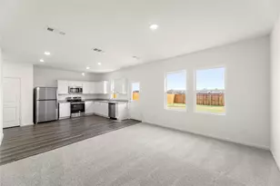 209 Bradford Dr, Princeton, TX 75407 - Photo 4