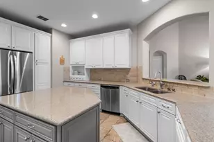 1131 Cahill Way, Shady Shores, TX 76208 - Photo 16