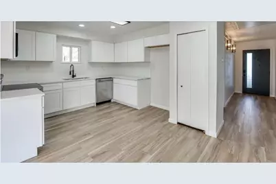 14147 Heartside Place, Farmers Branch, TX 75234 - Photo 4