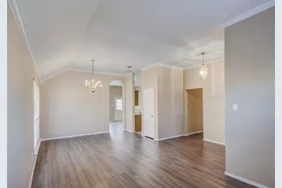 3844 Harrison Drive, Carrollton, TX 75010 - Photo 2