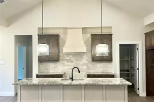 1008 Sabrina Ct, Weatherford, TX 76085 - Photo 8