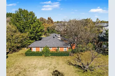 9734 Mixon Drive, Dallas, TX 75220 - Photo 12