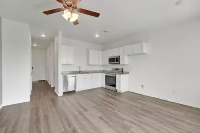 1606 Ash Crescent Street, Fort Worth, TX 76104 - Photo 8