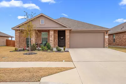 7916 Oaktown Drive, Fort Worth, TX 76131 - Photo 2