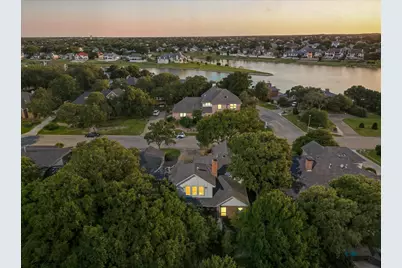 430 Remington Drive E, Highland Village, TX 75077 - Photo 2