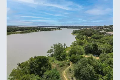 430 Remington Drive E, Highland Village, TX 75077 - Photo 38