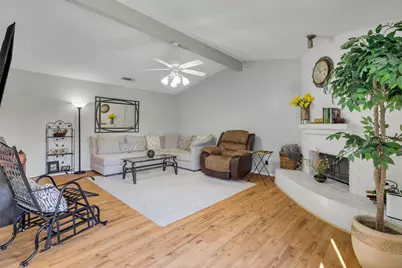 2307 Oakside Drive, Arlington, TX 76016 - Photo 4