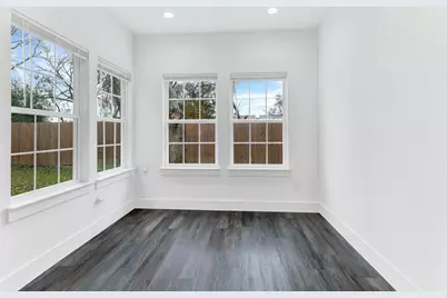 4811 Huey Street, Dallas, TX 75210 - Photo 10