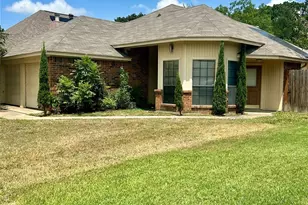 4131 Crossgate Ct, Arlington, TX 76016 - Photo 2