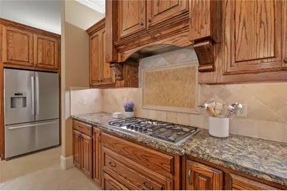 3017 Mulholland Street, Lewisville, TX 75077 - Photo 14