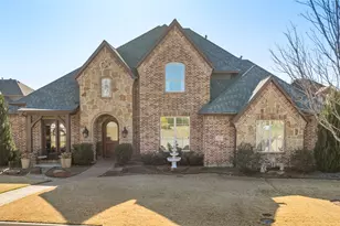 3017 Mulholland St, Lewisville, TX 75077 - Photo 2