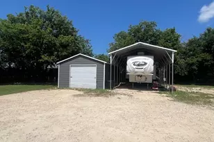 214 Hemphill St, Hico, TX 76457 - Photo 14