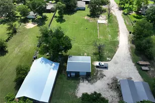 214 Hemphill St, Hico, TX 76457 - Photo 10