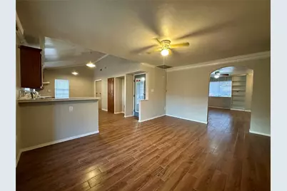 2704 Buena Vista Drive, Arlington, TX 76010 - Photo 10