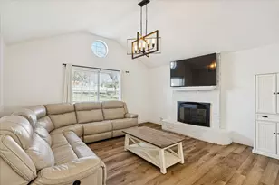 135 County Rd 4929, Newark, TX 76071 - Photo 14