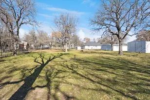 135 County Rd 4929, Newark, TX 76071 - Photo 34