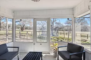 135 County Rd 4929, Newark, TX 76071 - Photo 12