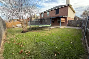 2032 Cap Rock Ln, Grand Prairie, TX 75052 - Photo 22