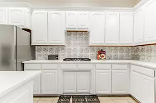 3920 Autumn Ln, Bedford, TX 76021 - Photo 16