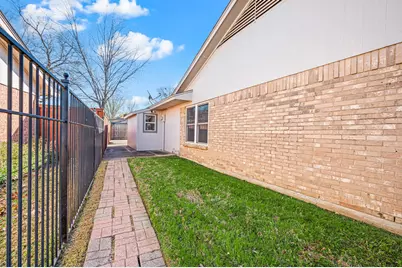 4 Robins Nest Drive, Hickory Creek, TX 75065 - Photo 34