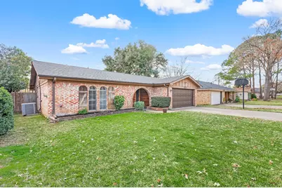 1632 Winchester Way, Bedford, TX 76022 - Photo 4