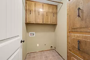 1632 Winchester Way, Bedford, TX 76022 - Photo 18